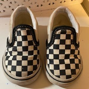 toddler slip on vans